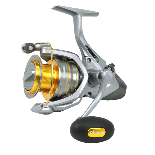 Okuma Avenger Baitfeeder Series