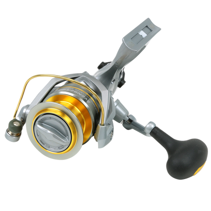 Okuma Avenger Baitfeeder Series